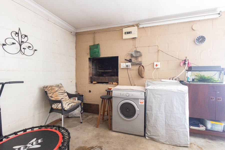 3 Bedroom Property for Sale in Windsor Park Western Cape
